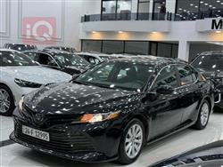 تۆیۆتا کامری